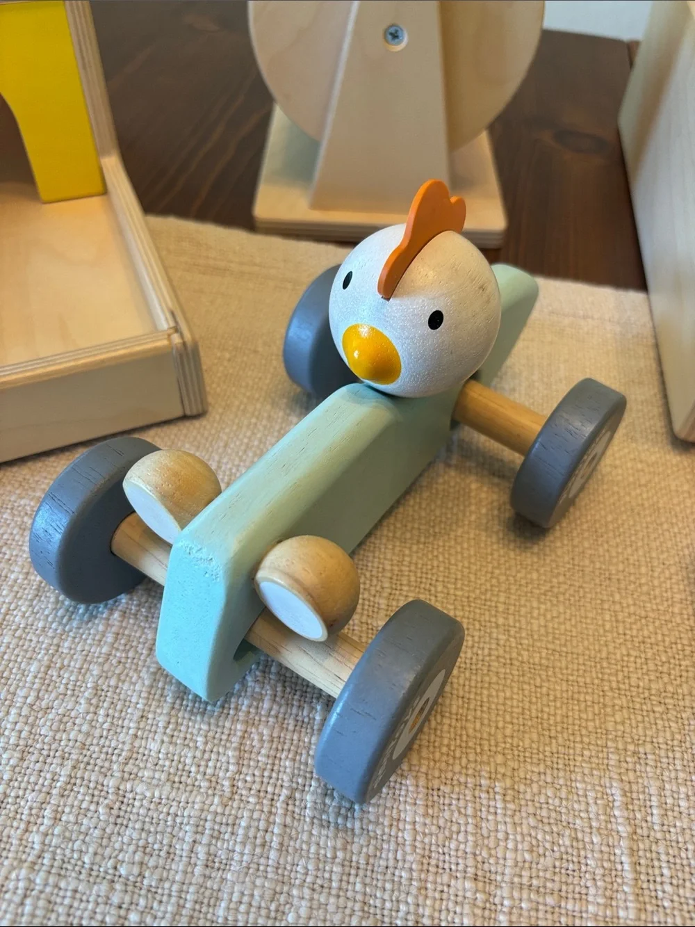 Nice lot of children’s toys. LOVERY, KiwiCo, PlanToys, Classic World.